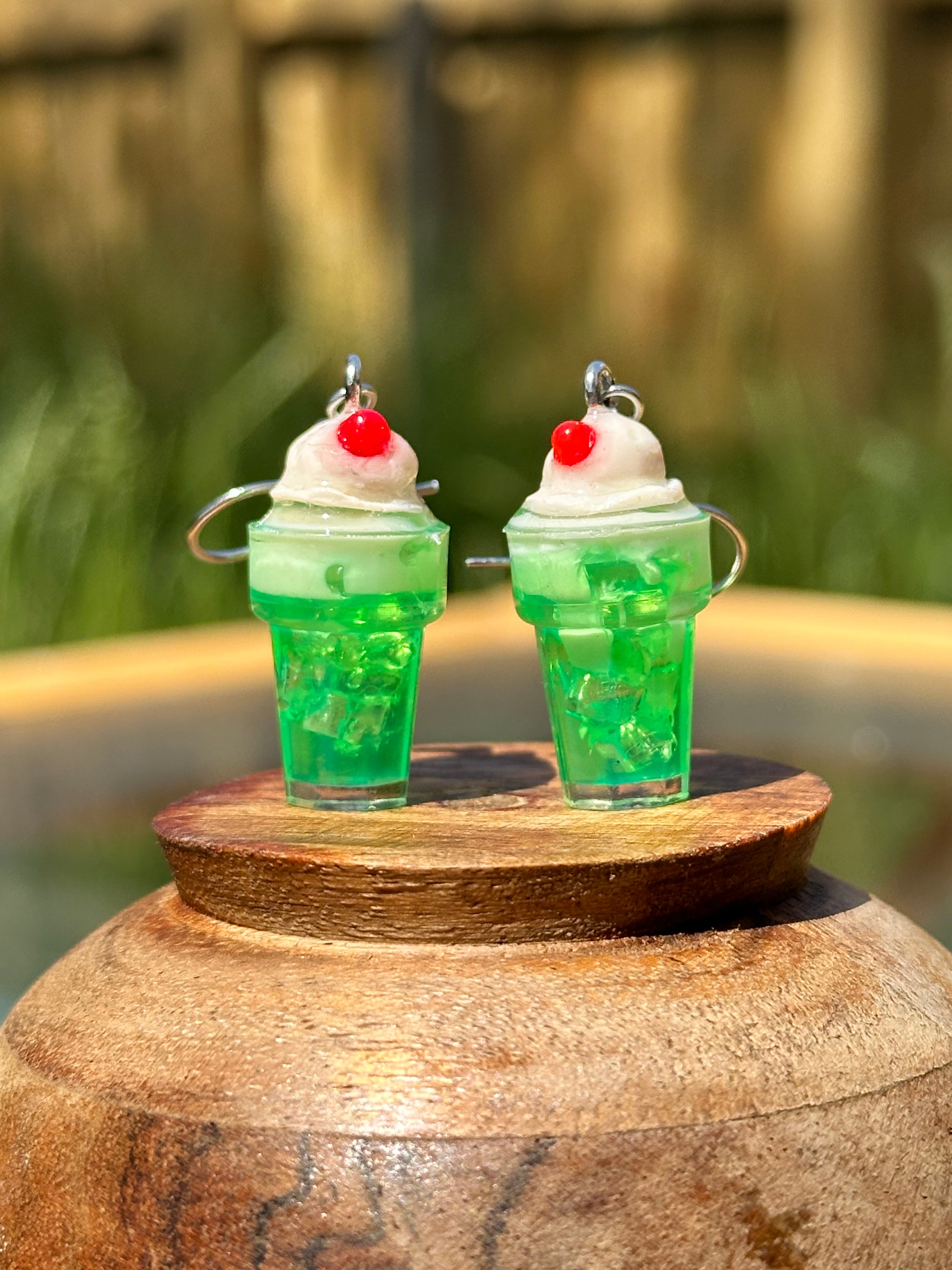 Cream Melon Soda Earrings